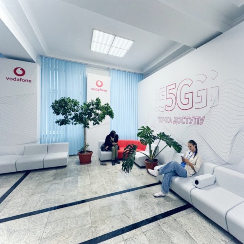 КАІ спільно з Vodafone відкрив перший в Україні відкритий університетський 5G простір