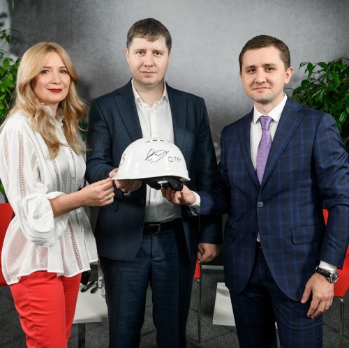 Vodafone, ДТЕК та Ericsson анонсують старт проєкту Smart Factory на базі 5G Vodafone, ДТЕК та Ericsson анонсують старт проєкту Smart Factory на базі 5G